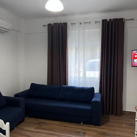 Appartamento The Gwen Sarandë Esterno foto