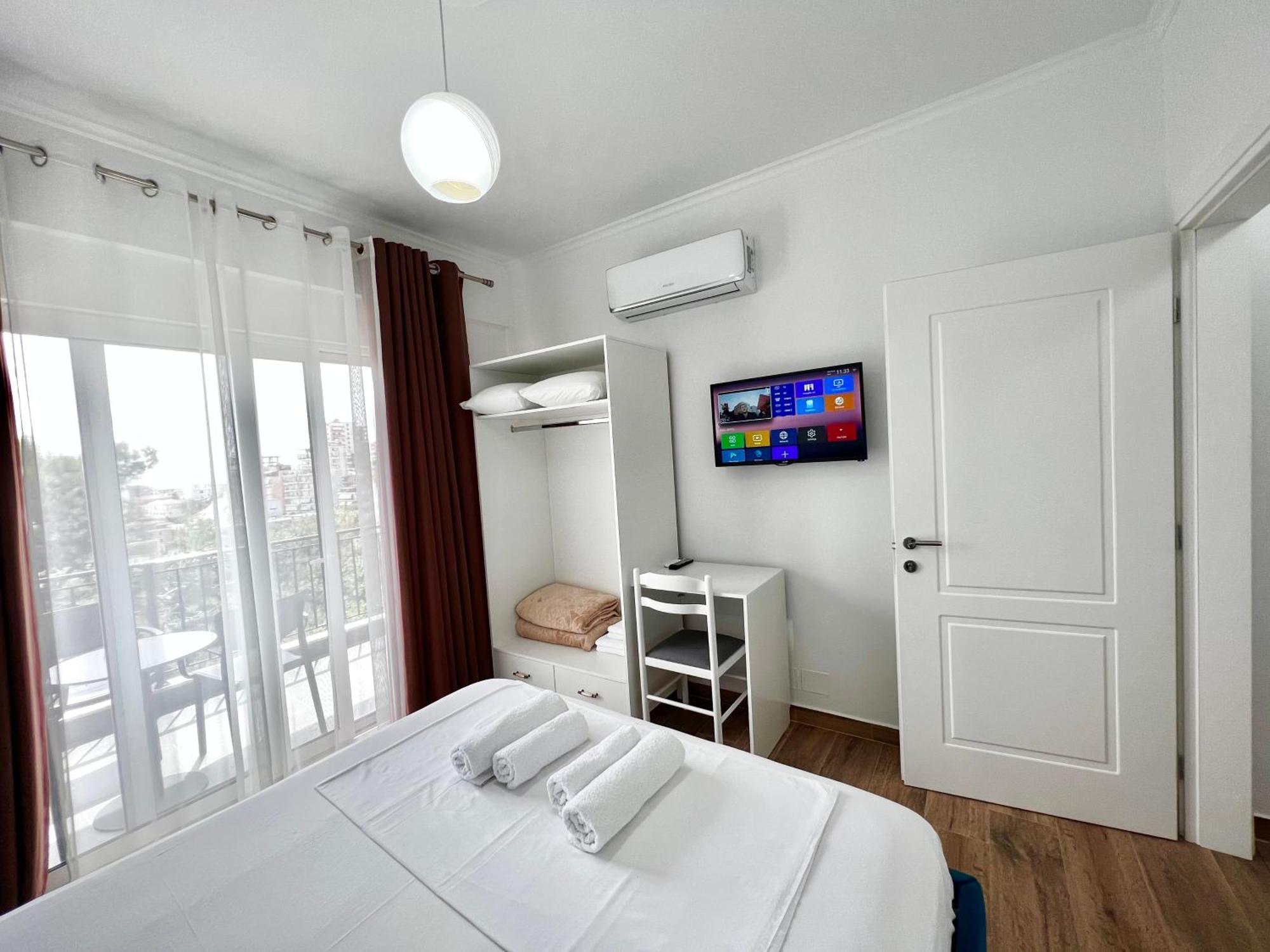 Appartamento The Gwen Sarandë Esterno foto