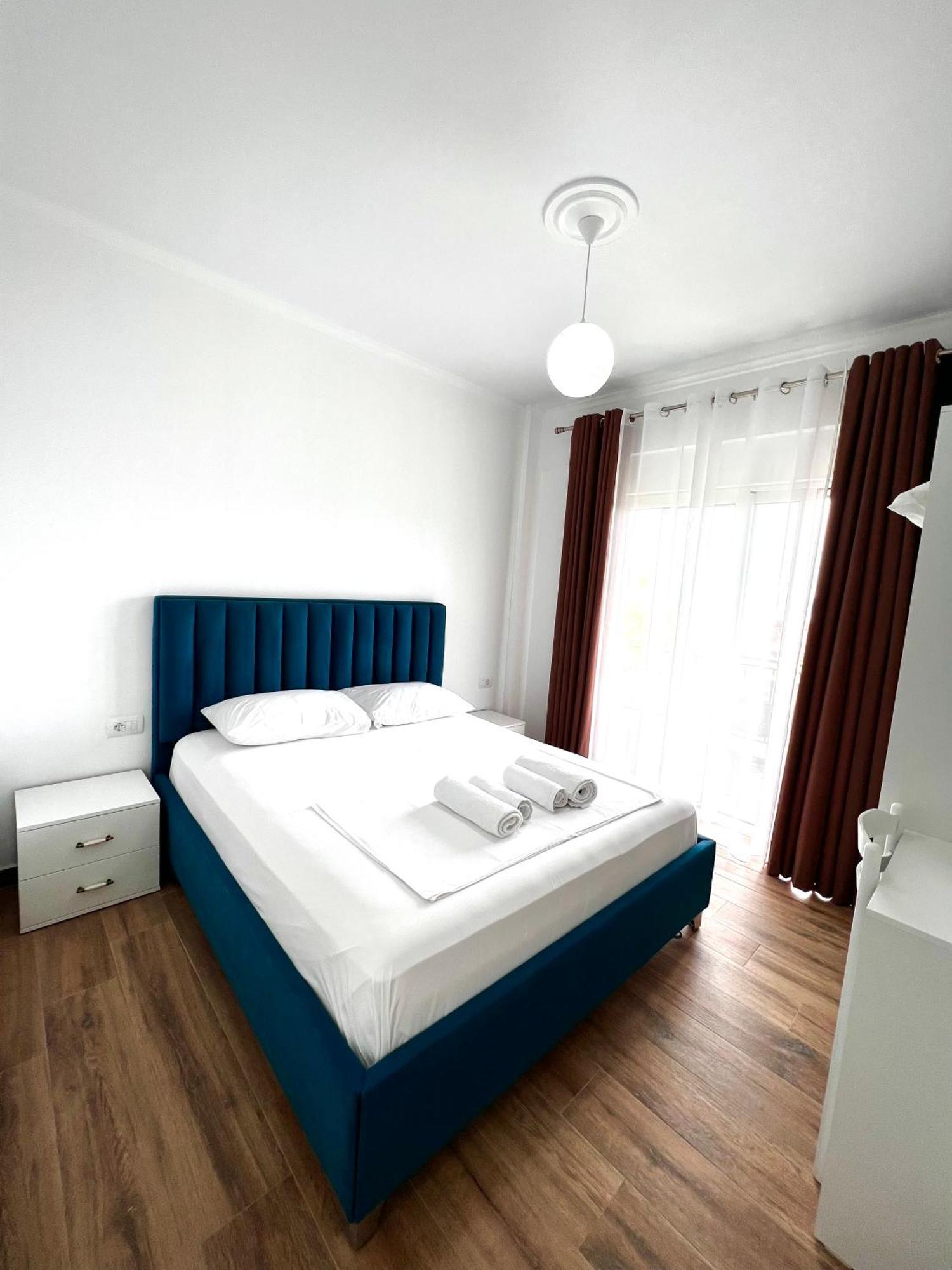 Appartamento The Gwen Sarandë Esterno foto