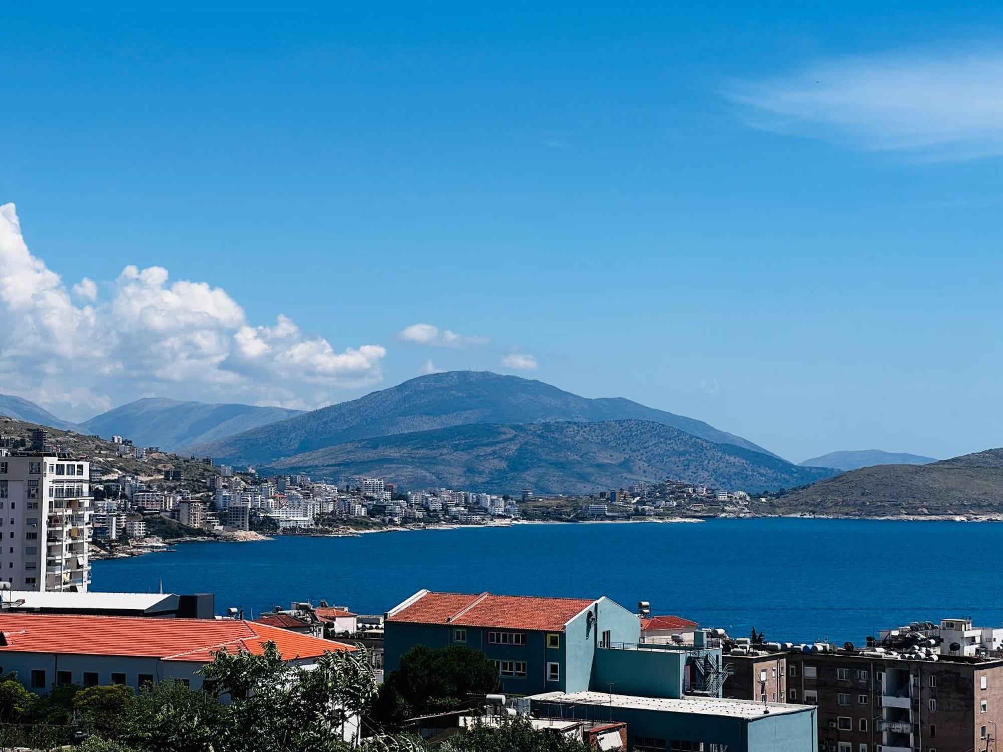 Appartamento The Gwen Sarandë Esterno foto